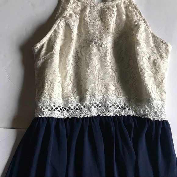 White Lace Blue Knee Length Dress - Picture 2 of 8